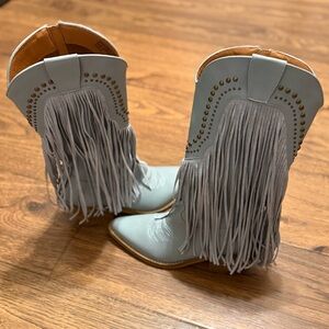 POWDER BLUE FRINGE WESTERN BOOTS